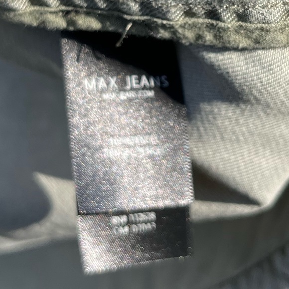 Max Jeans vest size medium - Picture 13 of 17